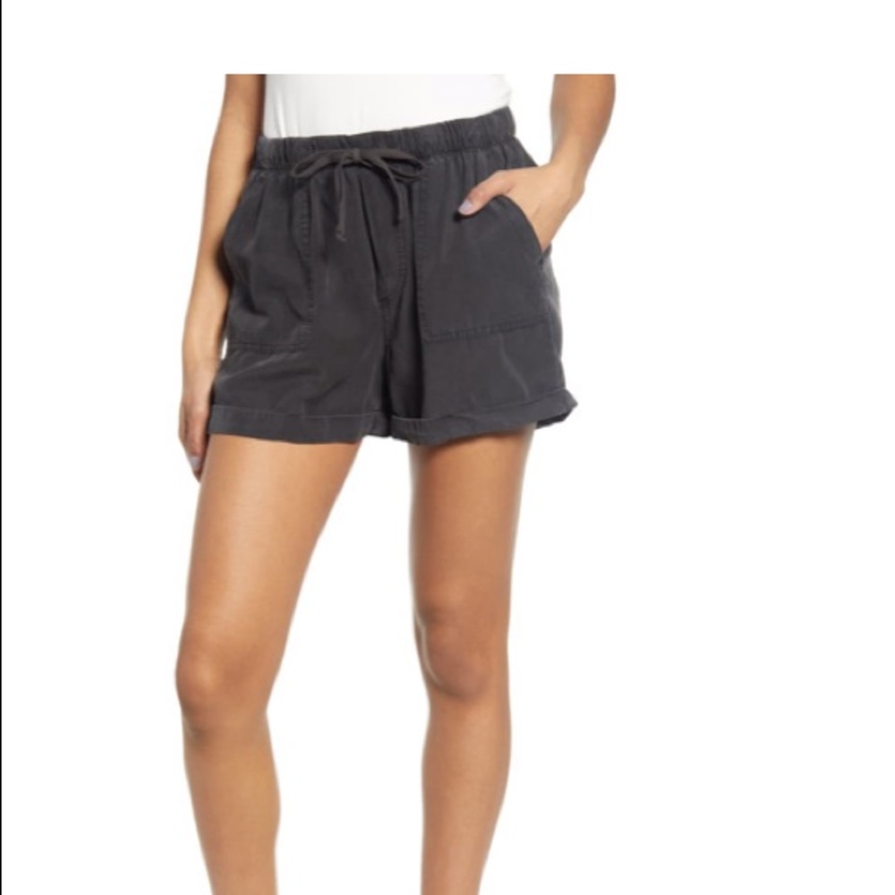 Thread & Supply Radley Shorts Linen Vintage black
